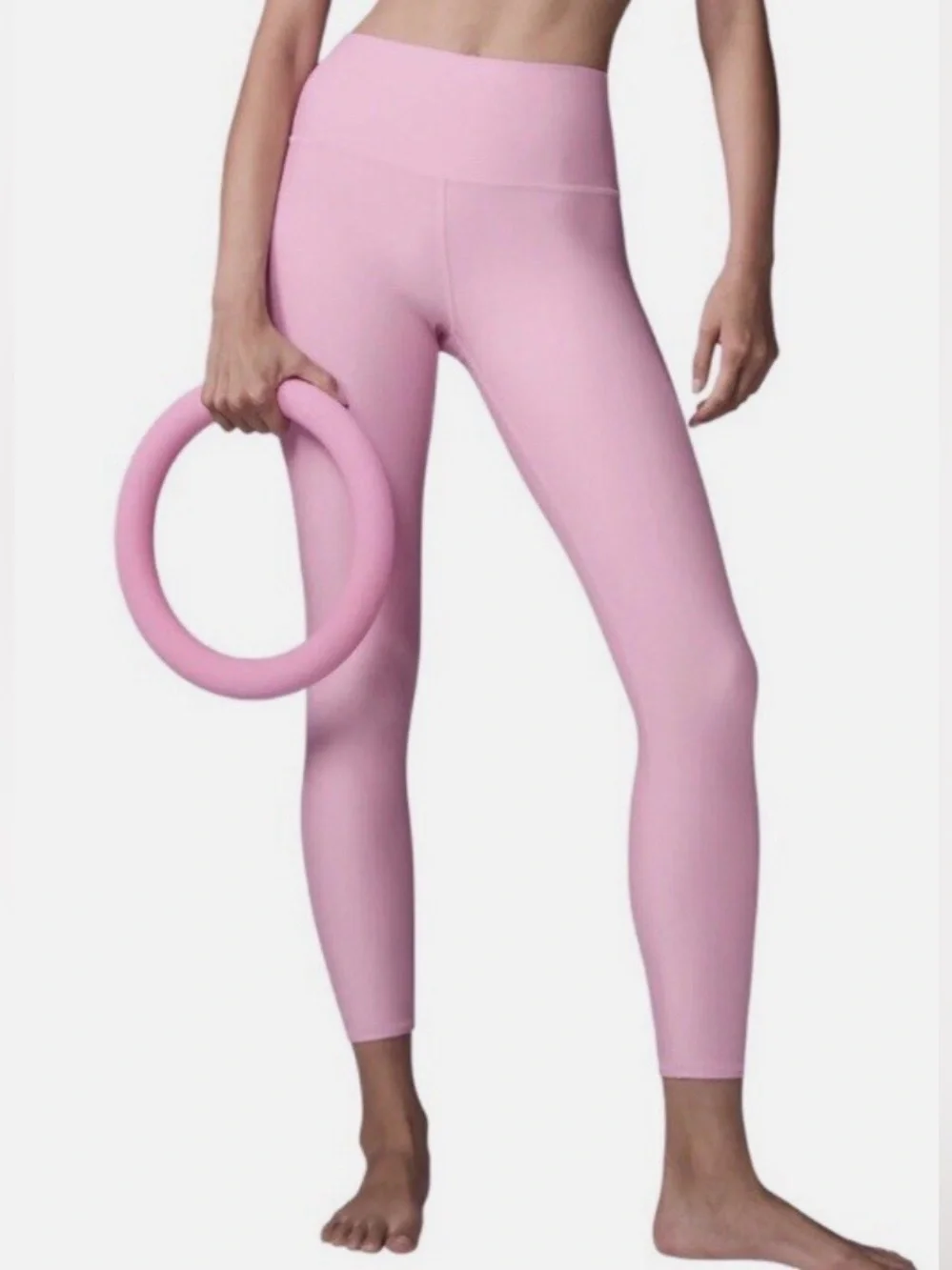 148. Alo 7/8 High-Waist Airlift Legging
